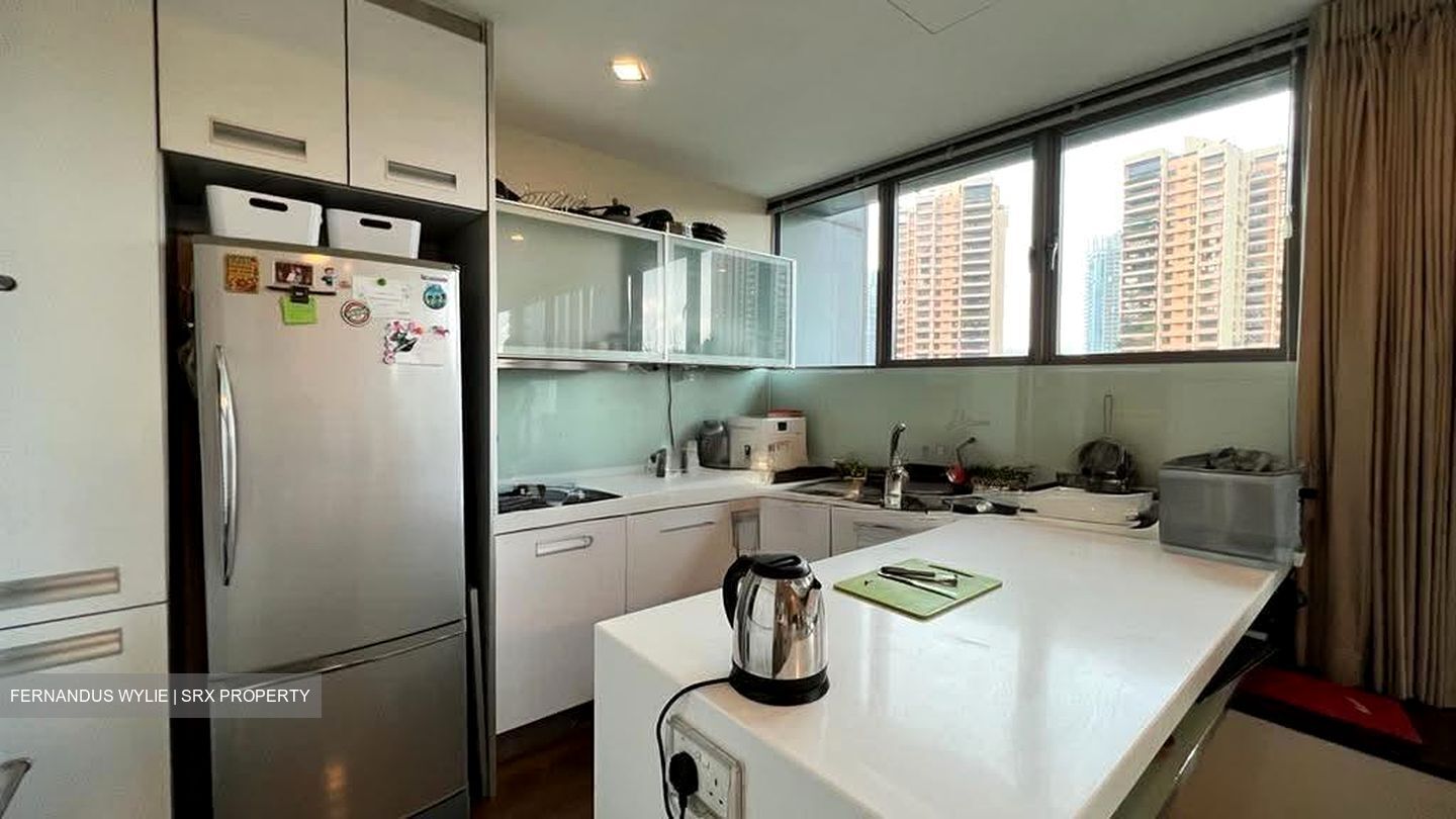 2 RVG (D9), Apartment #583935031